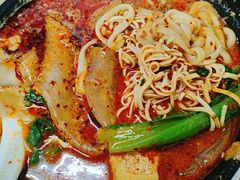 -曹宝林砂锅麻辣烫(星光路店)