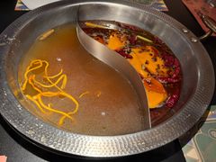 -廖掌柜·重庆鲜货火锅(上海首店)