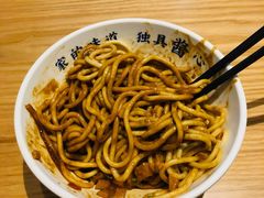 武汉热干面-文叔·湖北名小吃·小龙虾(华强北店)