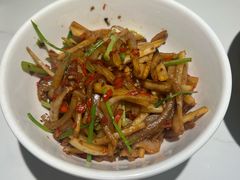 -新辣宴·湖南家常菜·商务聚餐(中粮创芯店)