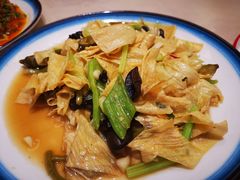-谢师酒家