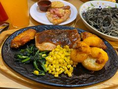 -萨莉亚意式餐厅(国展天虹店)