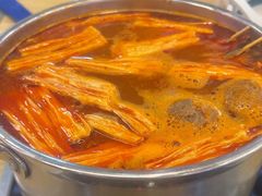 -杨老板·海鲜集市火锅·鲜切牛肉(中防万宝店)