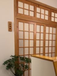 -宥莉·ULLY 痘敏肌•科技皮肤管理中心