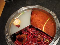 三品锅底-董家湾重庆老火锅(嘉华店)