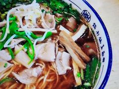 -镇南锅盖面馆(解放路店)