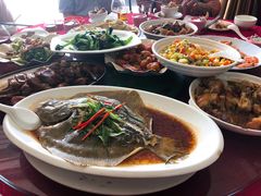 -稻香村酒家(兴仁收费站店)