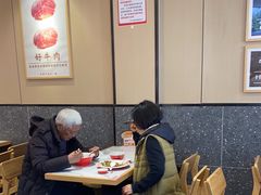 -牛吃草牛肉面(甬港南路店)