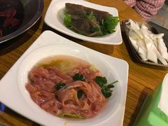 -毛毛老火锅(八年观音桥店)