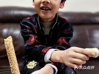 中国娃过中国年，传统习俗不能忘 妈妈小时候的糖瓜儿