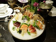 -半岛翡丽海鲜自助餐厅(观风亭店)