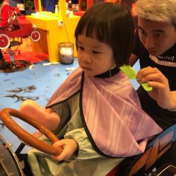 -Mini Me儿童美发王国(友好时尚购物城店)