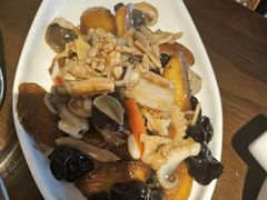 -前海沿·青岛菜(李沧万达店)
