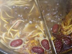 -湊湊火锅·茶憩(新中关购物中心店)
