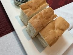 -小蕃茄意大利餐厅(开发区时尚天街店)