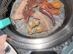 -阪尚皇·原切牛排·烤肉火锅自助(北京路店)