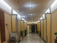 -颐而康·按摩·艾灸·足疗(苏仙岭店)