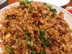 铁板腊肉炒饭-hallch 好吃餐厅(全运村中央广场店)