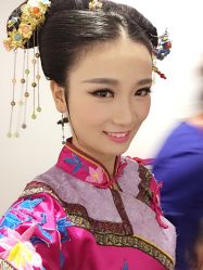 -盘子女人坊生日照·摄影馆(华强店)