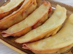 锅贴-金陵老丁家馄饨