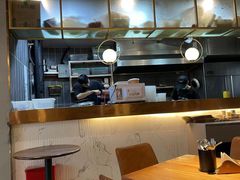 -POKEE VIA&Brunch·维娅(重庆来福士店)