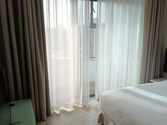 -上海品尊辉盛名致精品酒店公寓