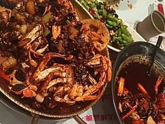 -肥肥虾庄·金牌油焖大虾(汉口城市广场店)
