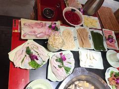 -大龙辣火锅·龙虾·烧烤(湖滨新天地店)