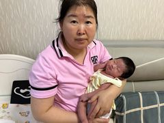 -爱月宝月嫂·育儿嫂(哈尔滨总店)