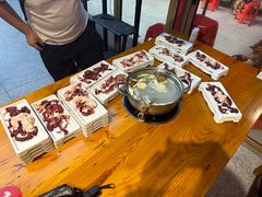 -养牛邓·潮汕牛肉海鲜自助火锅(广州店)