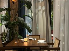 -Osteria Garden 生蚝花园餐厅(原进贤路店)