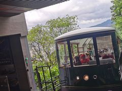 -山顶缆车