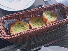 餐前面包-IL Forno 意坊·意大利餐厅(温州万象城店)