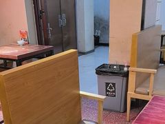 -怪噜范·老贵阳街头名小吃(鸿通城店)