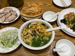 -李连贵酒家熏肉大饼(昆明街店)