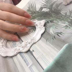 -十月·日式美甲美睫·纹眉