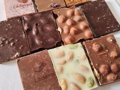 -Laderach 莱德拉(上海环贸iapm店)