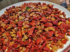 -有红鸡毛店·川菜(建设路店)