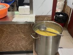 -闫家驴肉火烧(五四店)