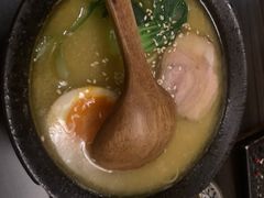 -串鑫