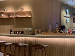 -星巴克臻选(上海陆家嘴中心店)