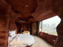 -幸栖洞穴设计酒店(成都春熙路店)