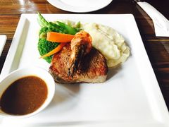 iphone_upload_pic-小主人西餐厅 master table(青年中路店)