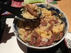 生牛肉温泉蛋饭-板长寿司(铜锣湾店)