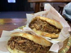 牛肉烧饼（多肉）-穆得·老周家牛肉烧饼(普利街店)
