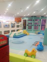 -孩子王童乐园(唐山万达广场店)