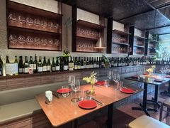 -肆海小川菜酒馆Wine Bistro (青年路店)
