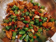 -辛香味烧鱼馆·非遗技艺·排骨红烧肉(光谷医药园店)
