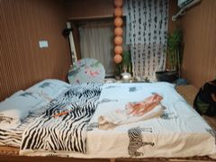 -秘境影院式酒店(苏州平江万达广场店)