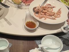 -小渔莊•地道胶东菜(旅游路万象省博物馆店)